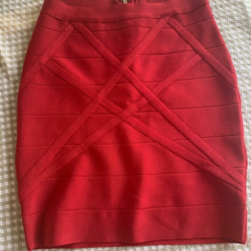 Bebe bodycon red skirt